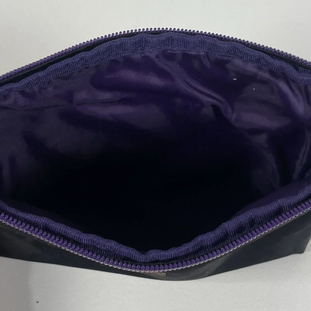 TUMI Black Nylon Zippered Pouch with‎ Purple Lining, Travel Organizer